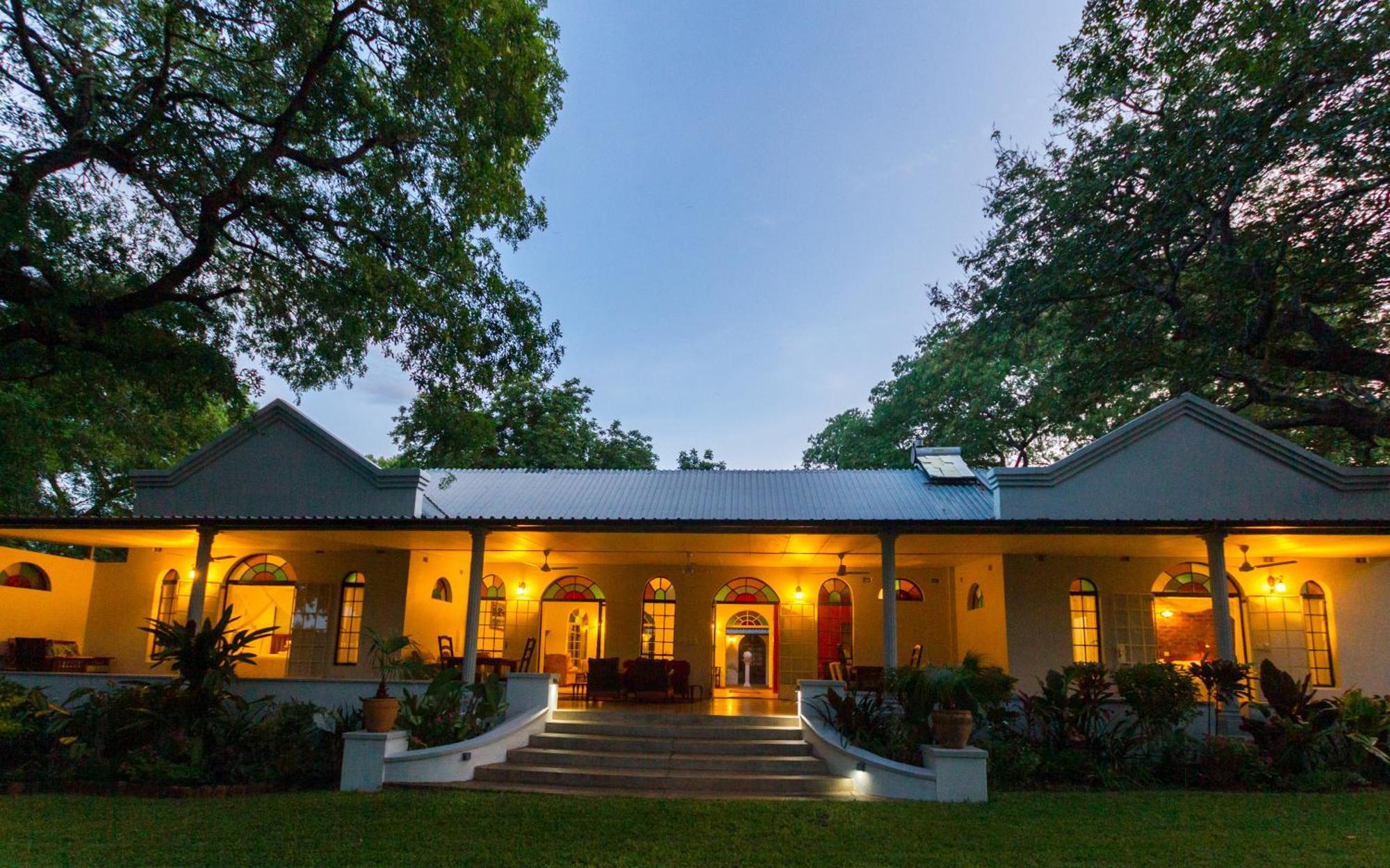 The Courtney Lodge Καταρράκτες Βικτωρίας Εξωτερικό φωτογραφία